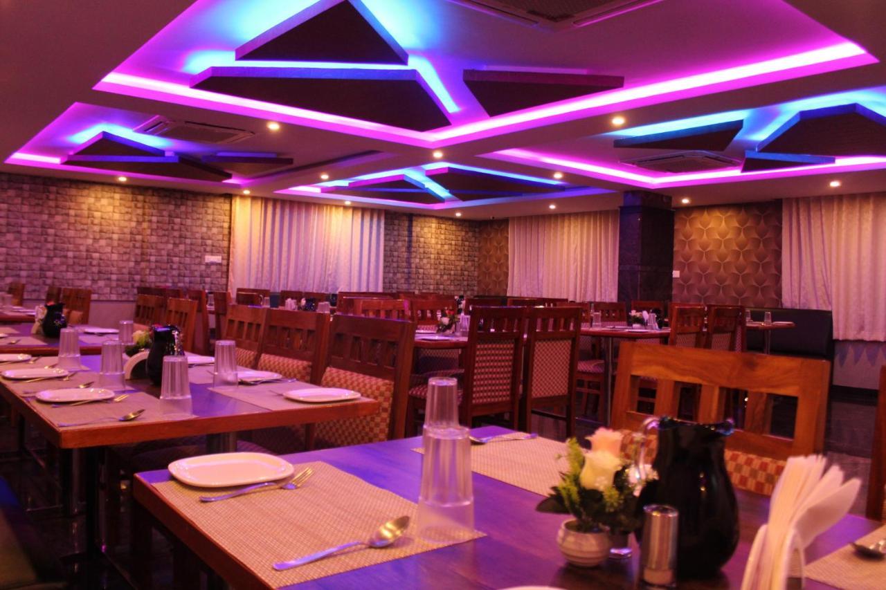 Golden Pride Hotel Kanakapura Eksteriør bilde