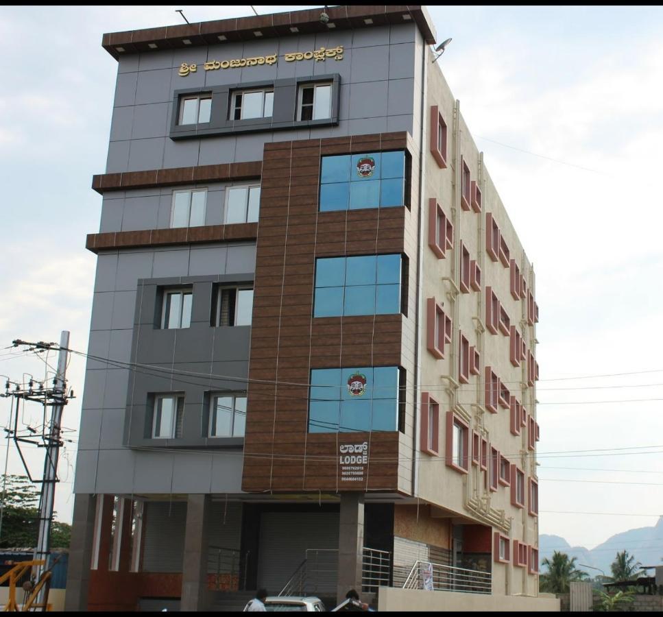 Golden Pride Hotel Kanakapura Eksteriør bilde