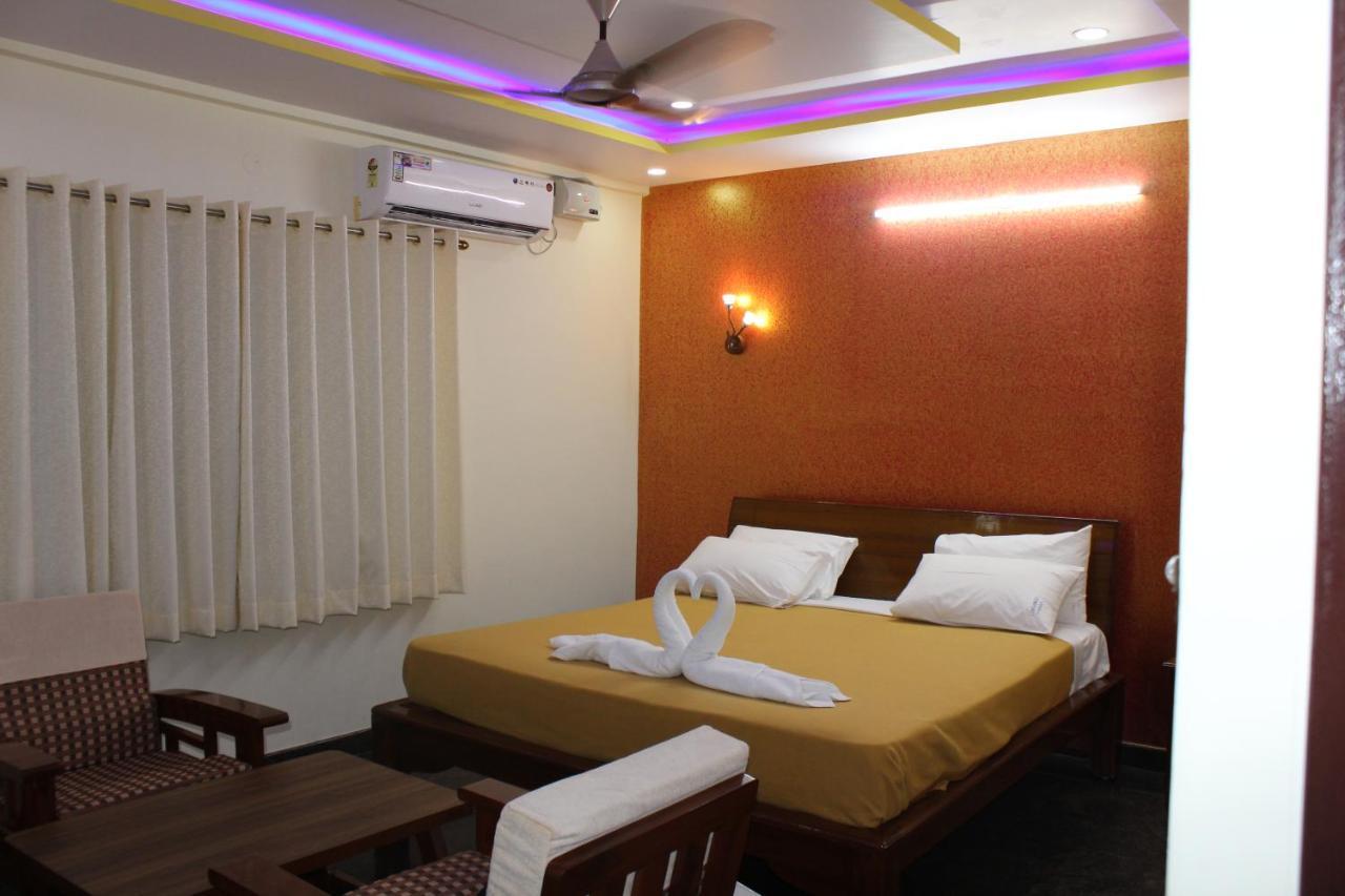 Golden Pride Hotel Kanakapura Eksteriør bilde