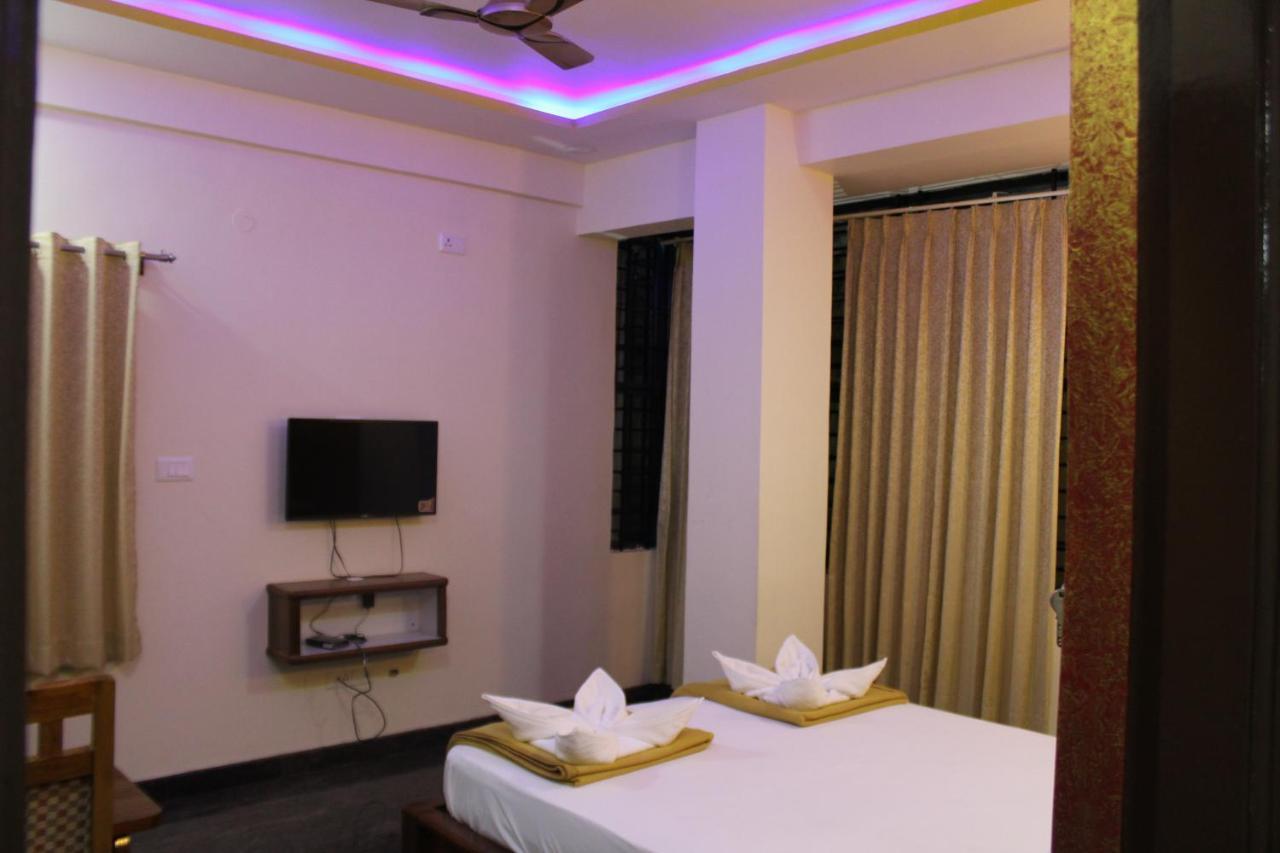 Golden Pride Hotel Kanakapura Eksteriør bilde